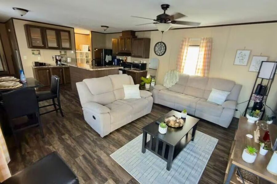 Comfortable living and work-friendly space for extended stays